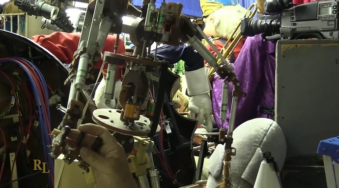 Mr Marvelous mech showing hands