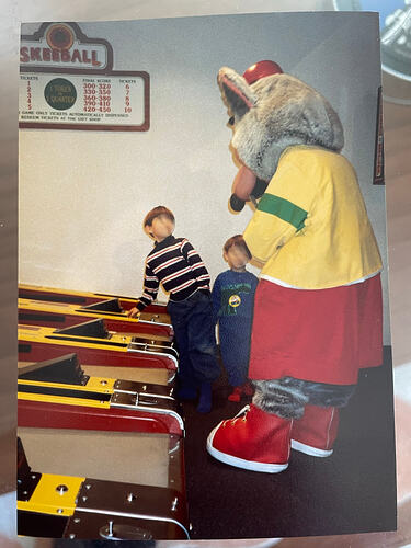 547268389_10234810161768343_2315285948890601027_n